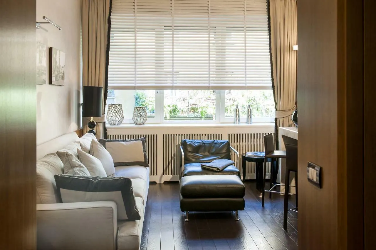 Apartment 7 Borgo San Jacopo Hotel Florence Italy